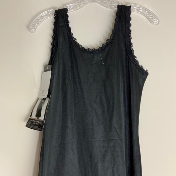 Kathy Ireland Intimate Full Slip Lace Details - Picture 9 of 9